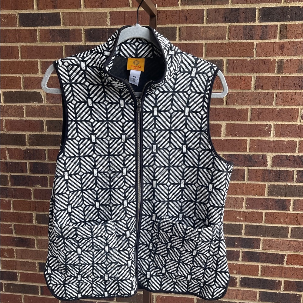 Ruby Rd. Black and White Striped Vest